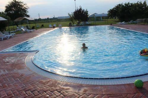 Agriturismo Cascina Boschi Διαμέρισμα Volta Mantovana Εξωτερικό φωτογραφία